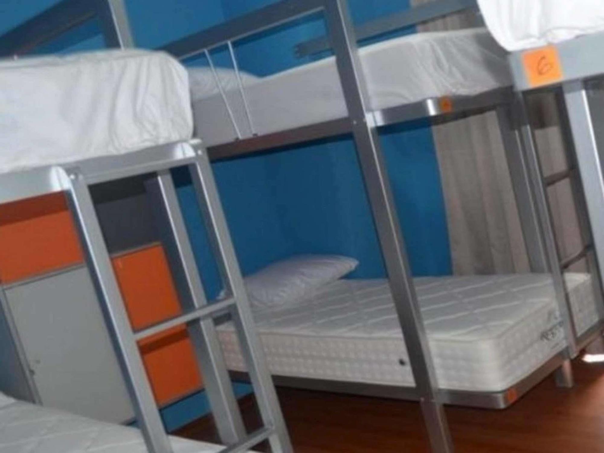 Edu Hostel Джокьякарта Экстерьер фото